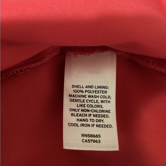 NWOT Chelsea28 Pink Floral Tulip Wrap Spaghetti Strap Midi Dress Size S - Picture 3 of 5